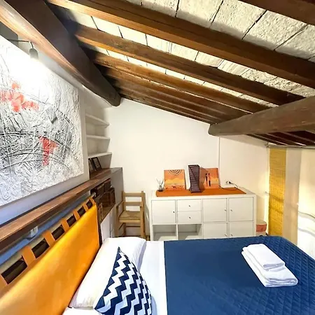Trastevere Lovely Loft Daire Roma