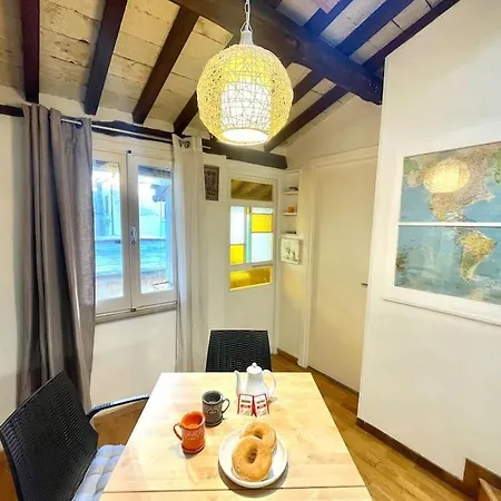 Daire Trastevere Lovely Loft *